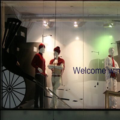 VISUAL MERCHANDISING